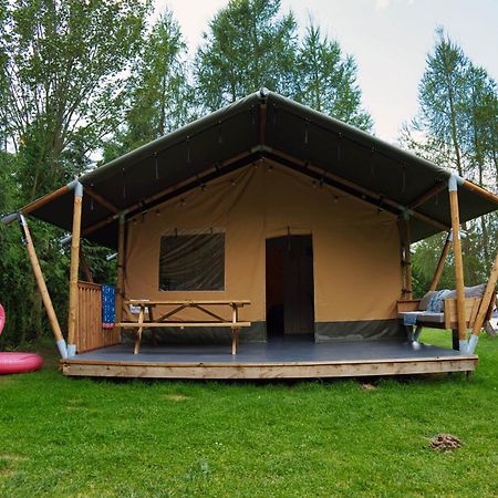 Camping 2000 Januv Dul 외부 사진