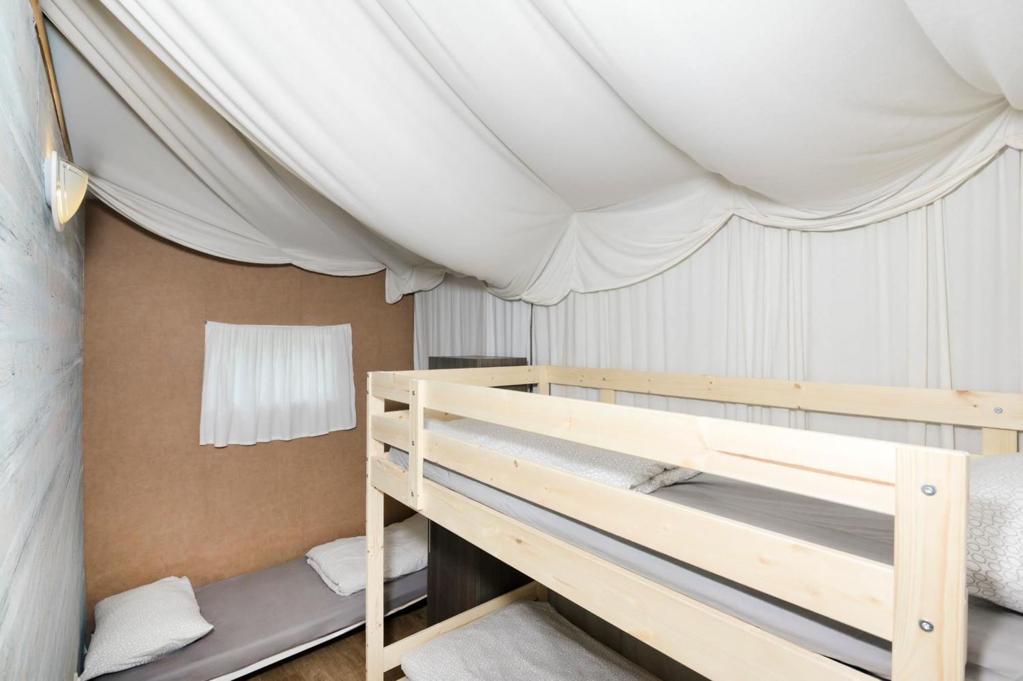 Camping 2000 Januv Dul 외부 사진