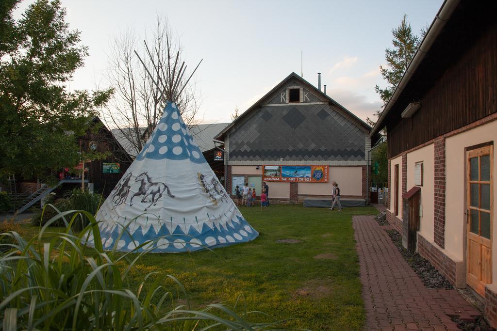 Camping 2000 Januv Dul 외부 사진
